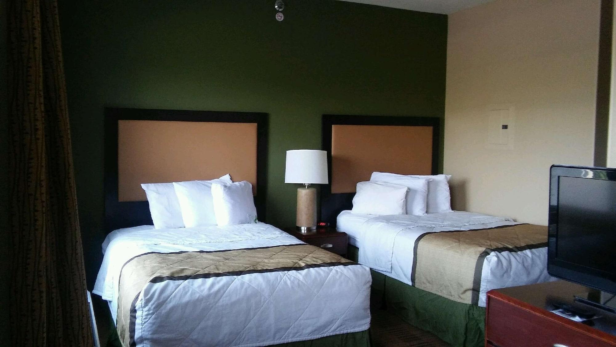 Extended Stay America Select Suites - Orlando - Maitland - Summit Tower Blvd Altamonte Springs Bagian luar foto